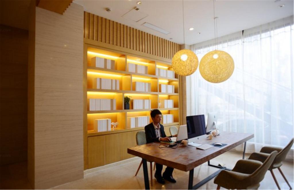 Ji Chuansha Branch 3*